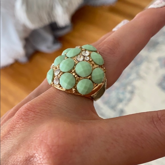 Green cluster ring - Picture 2 of 4